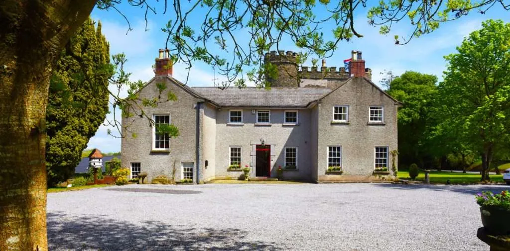 smarmore castle about us